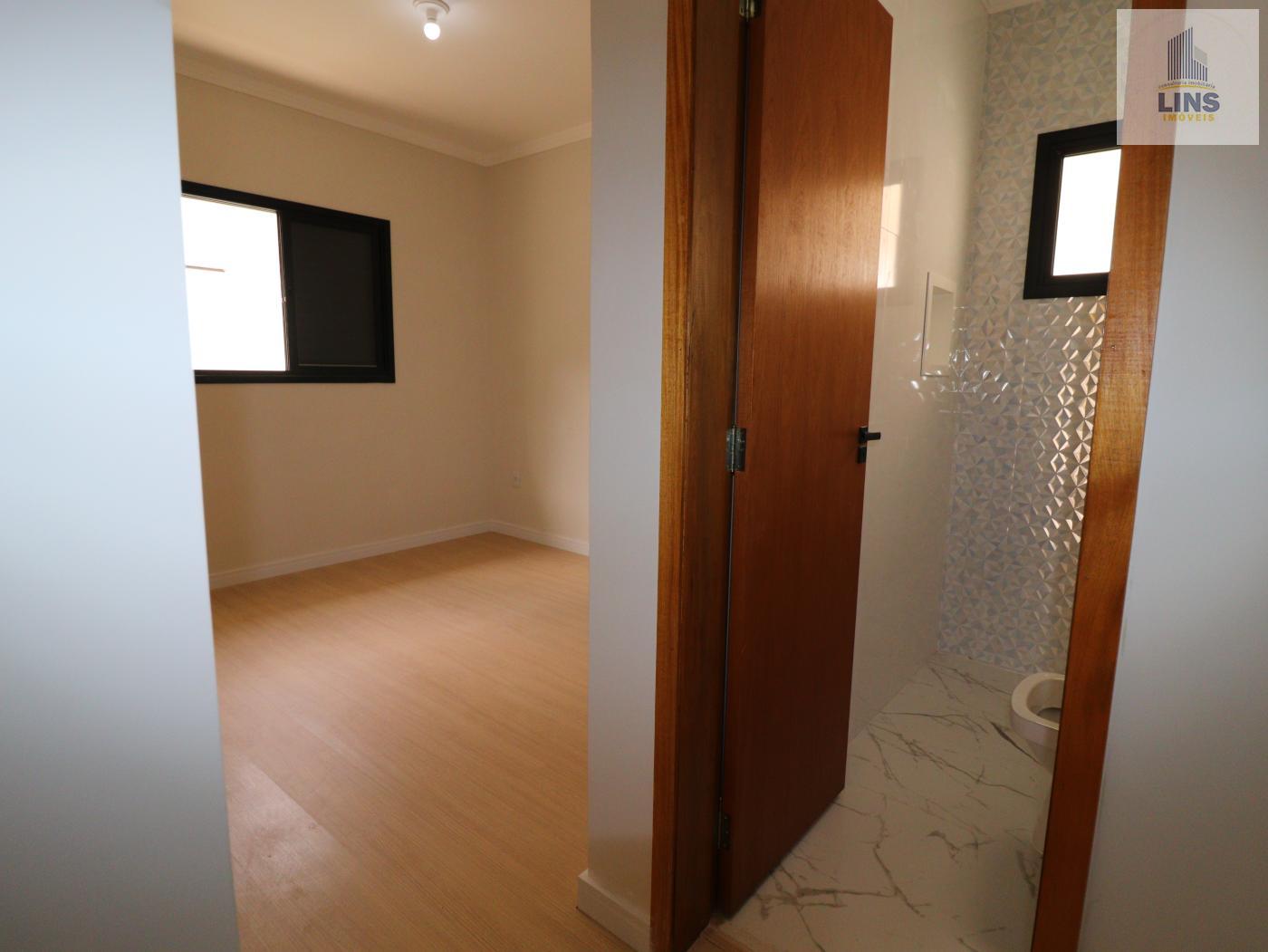 Casa à venda com 3 quartos, 75m² - Foto 15