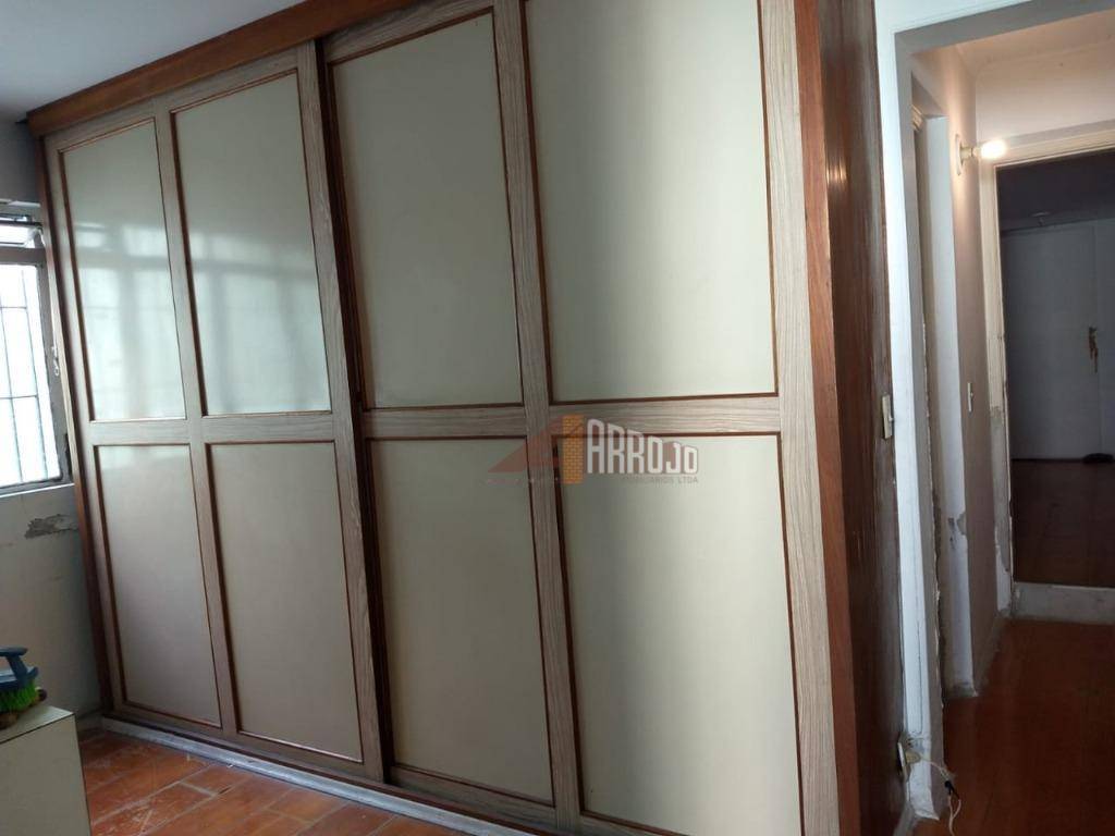 Casa à venda com 3 quartos, 180m² - Foto 23