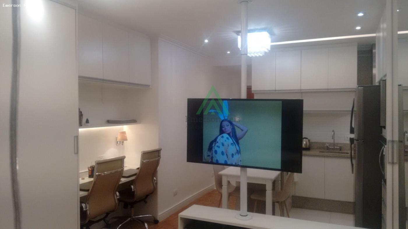 Apartamento à venda com 1 quarto, 32m² - Foto 2