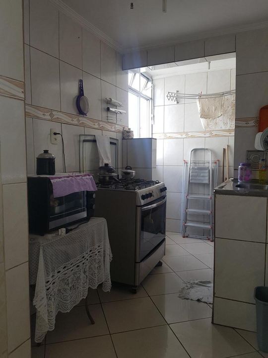 Apartamento à venda com 1 quarto, 50m² - Foto 2