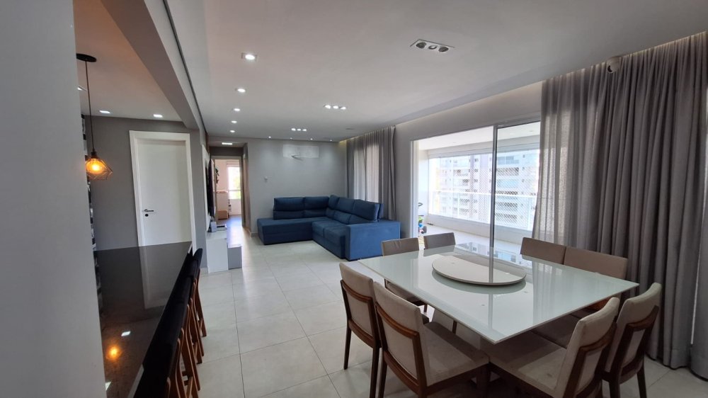 Apartamento à venda com 3 quartos, 134m² - Foto 1