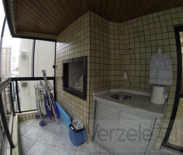 Apartamento à venda com 2 quartos, 90m² - Foto 14