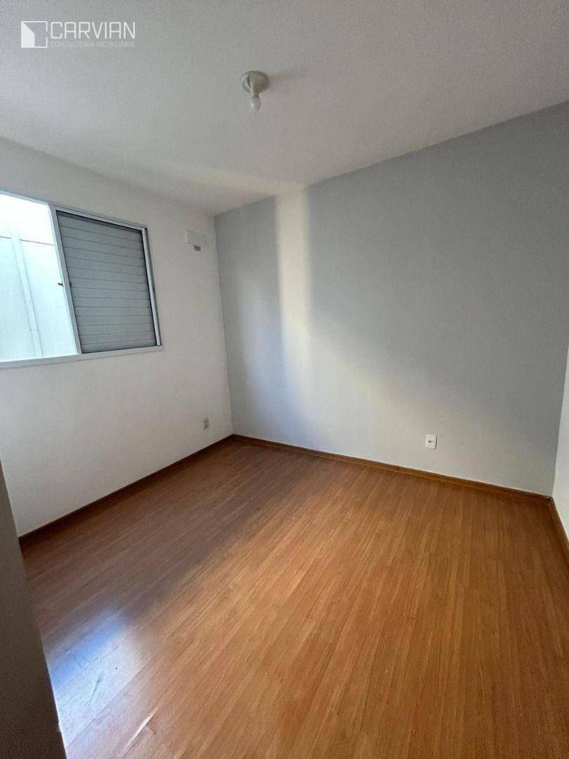 Apartamento à venda com 2 quartos, 41m² - Foto 11