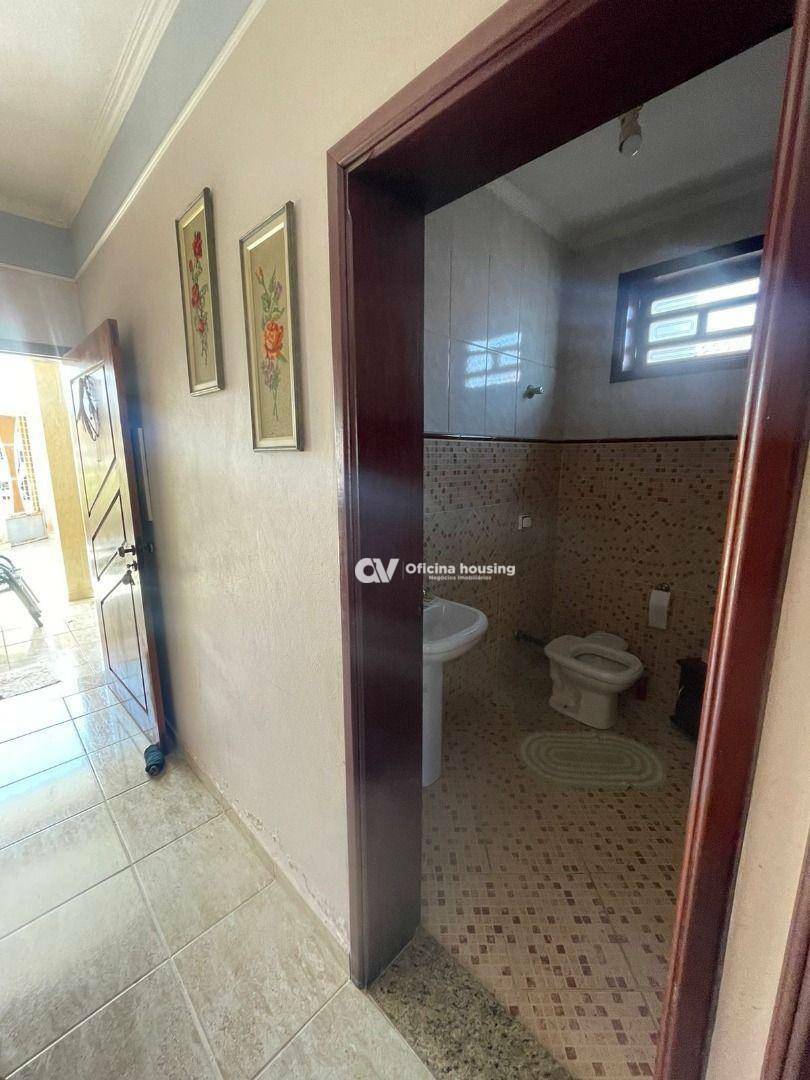 Sobrado à venda com 4 quartos, 218m² - Foto 21