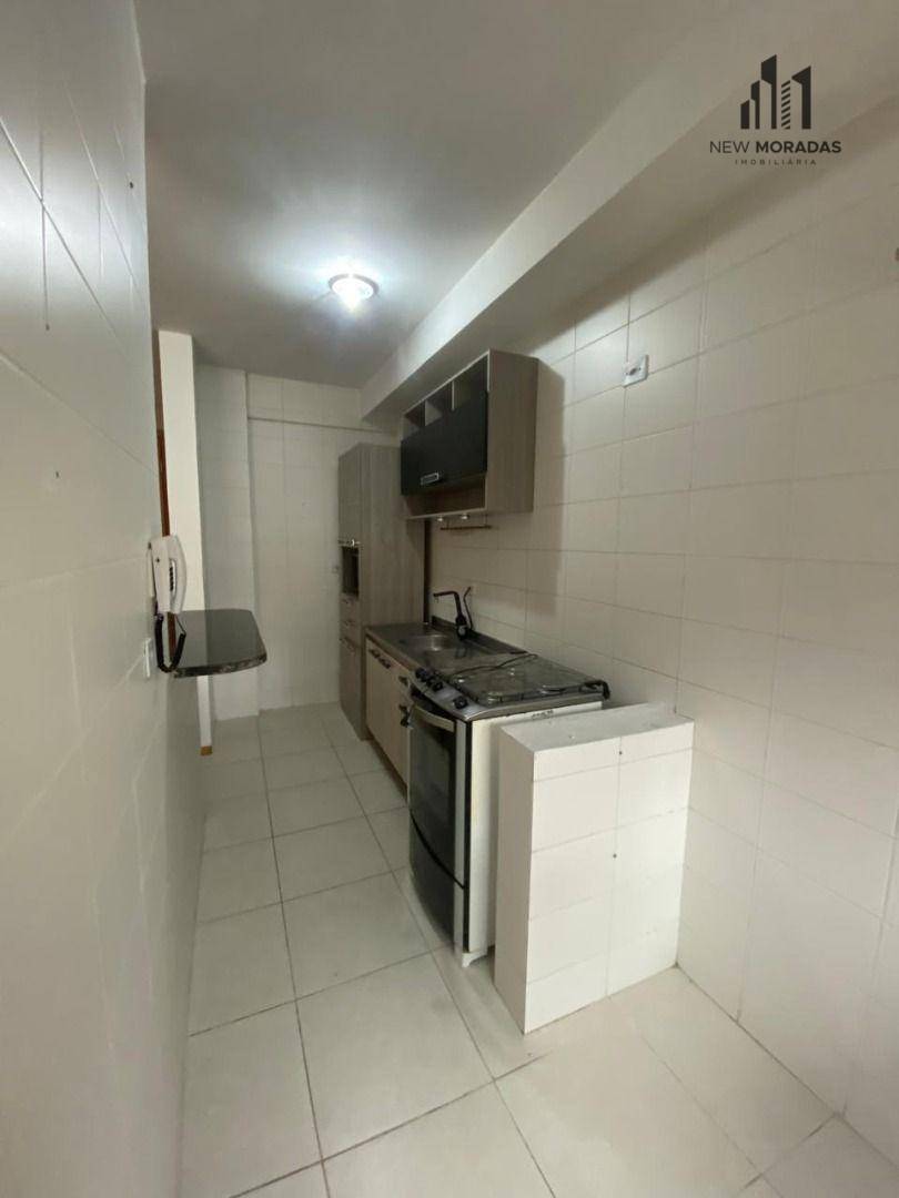 Apartamento à venda com 2 quartos, 56m² - Foto 8