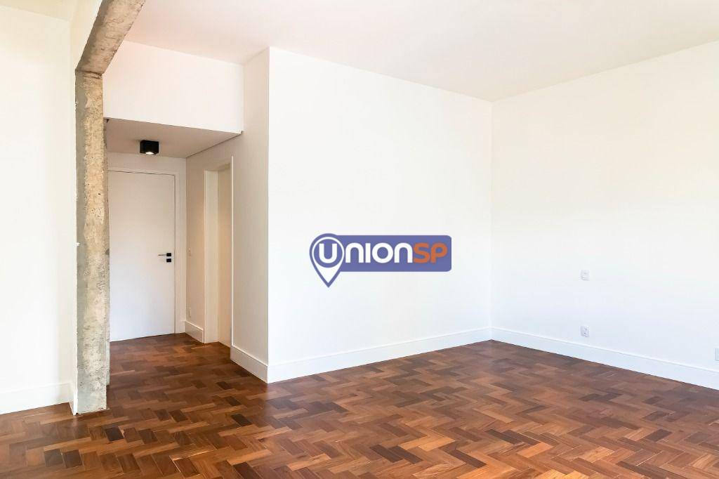 Apartamento à venda com 3 quartos, 141m² - Foto 13