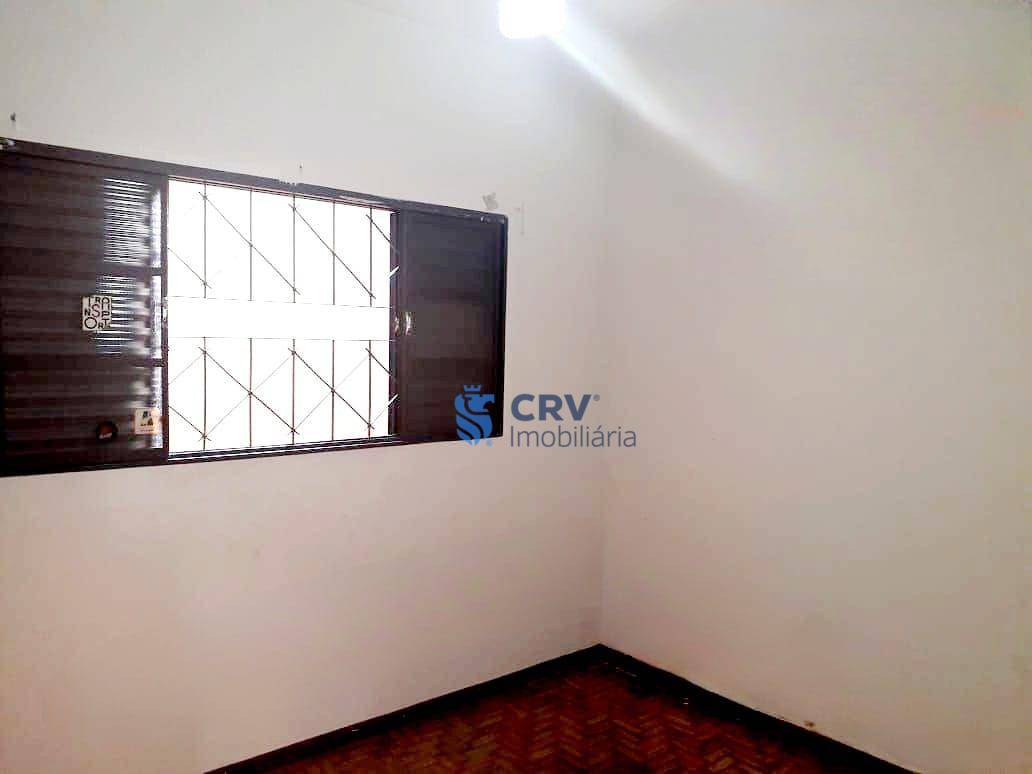 Casa à venda com 3 quartos, 210m² - Foto 7