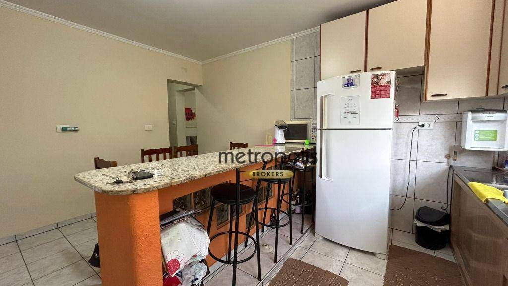 Sobrado à venda com 3 quartos, 247m² - Foto 3