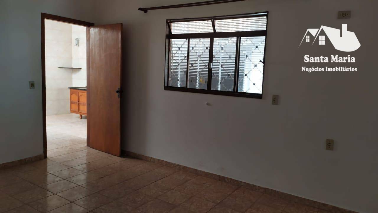 Casa à venda com 3 quartos, 135m² - Foto 12