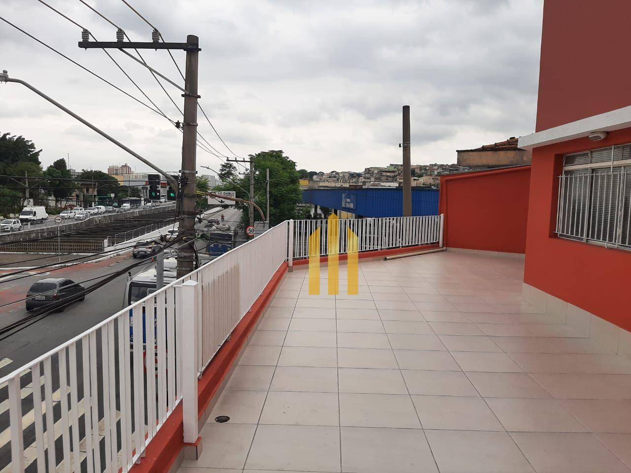 Sobrado para alugar com 6 quartos, 250m² - Foto 2