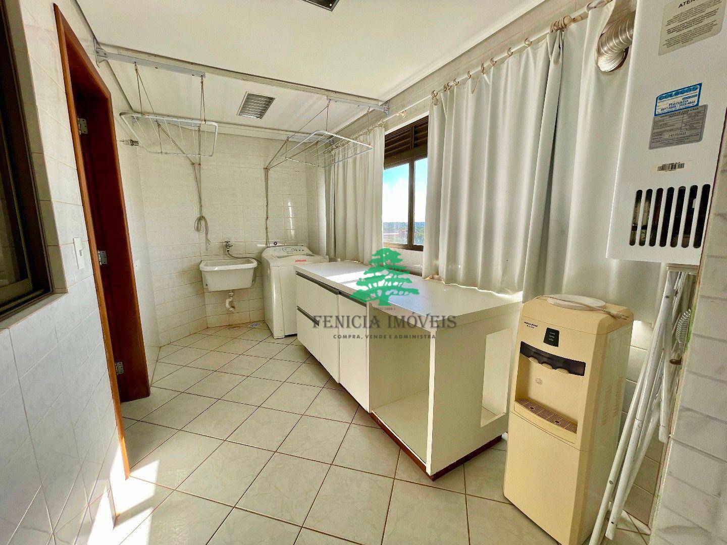 Apartamento à venda com 3 quartos, 105m² - Foto 6