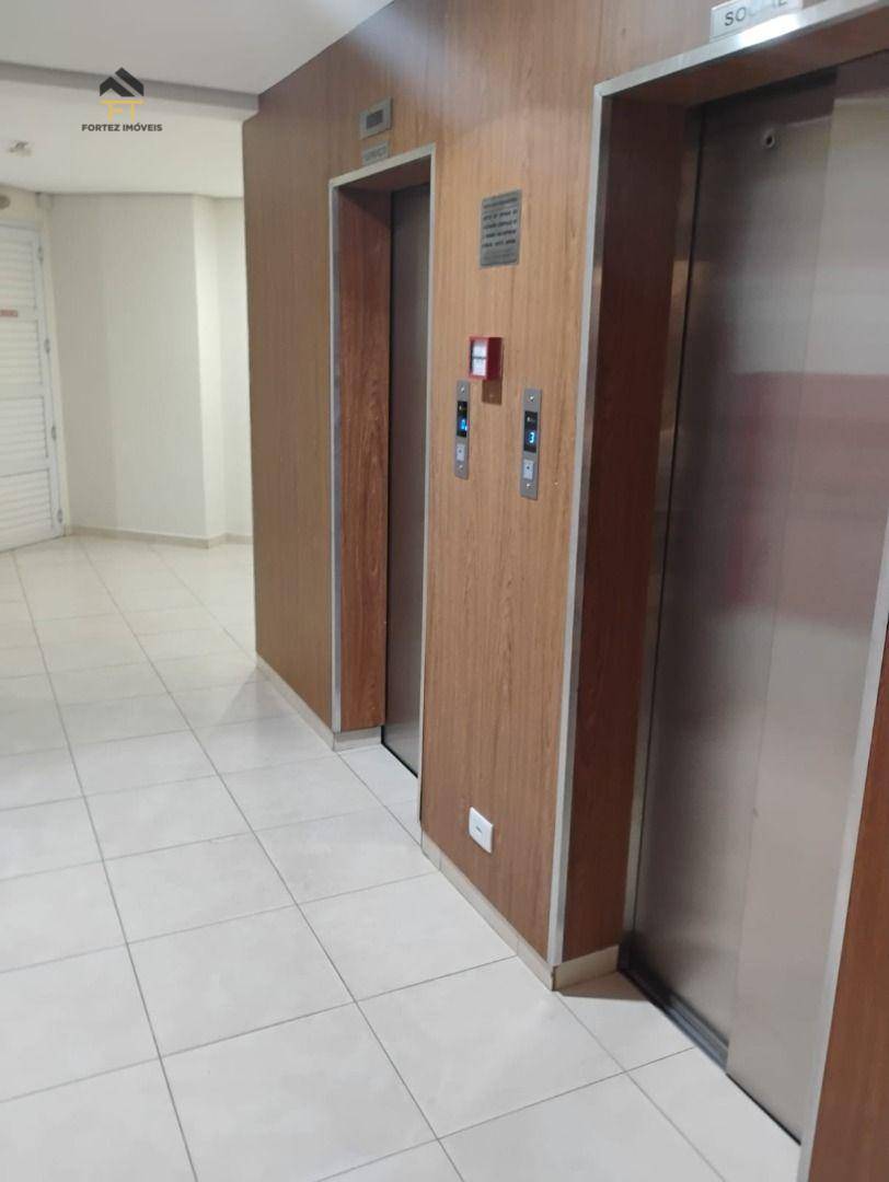 Apartamento à venda com 2 quartos, 41m² - Foto 9