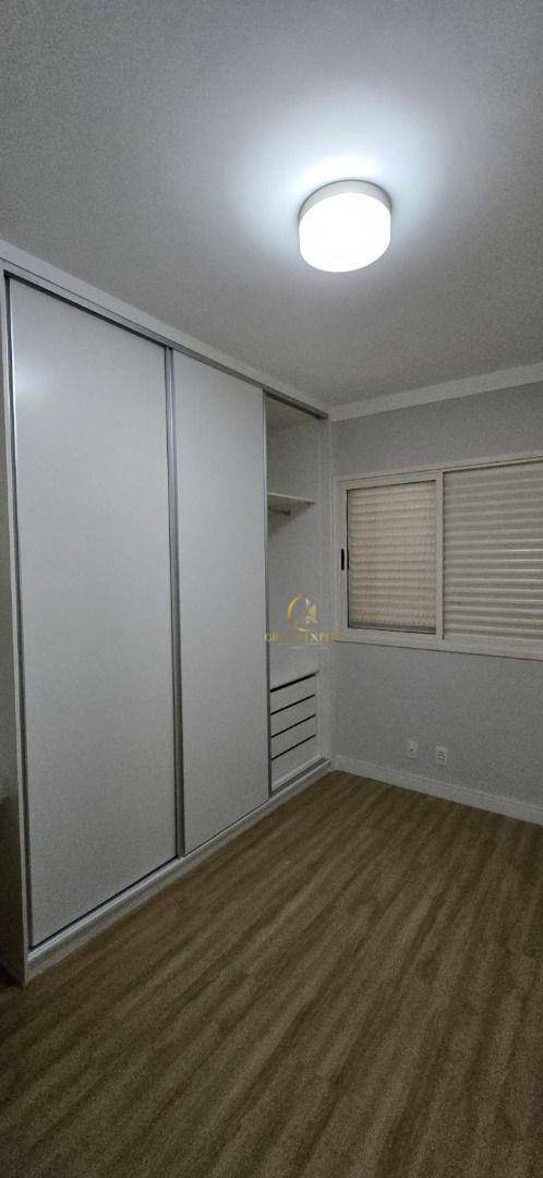 Apartamento à venda com 3 quartos, 108m² - Foto 15