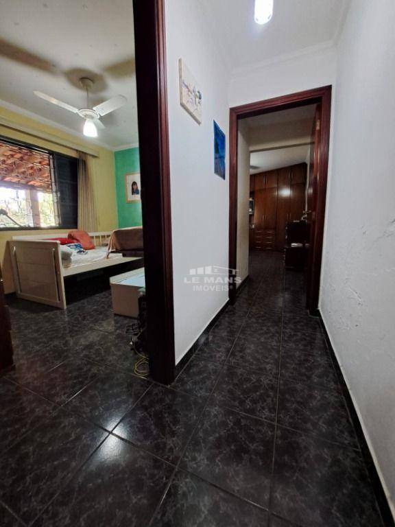 Chácara à venda com 10 quartos, 1500m² - Foto 35