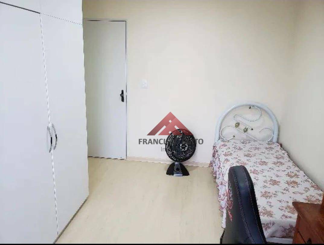 Apartamento à venda com 2 quartos, 75m² - Foto 7