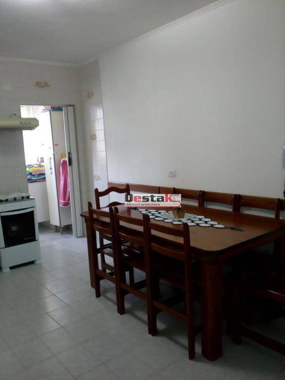 Apartamento à venda com 2 quartos, 70m² - Foto 18