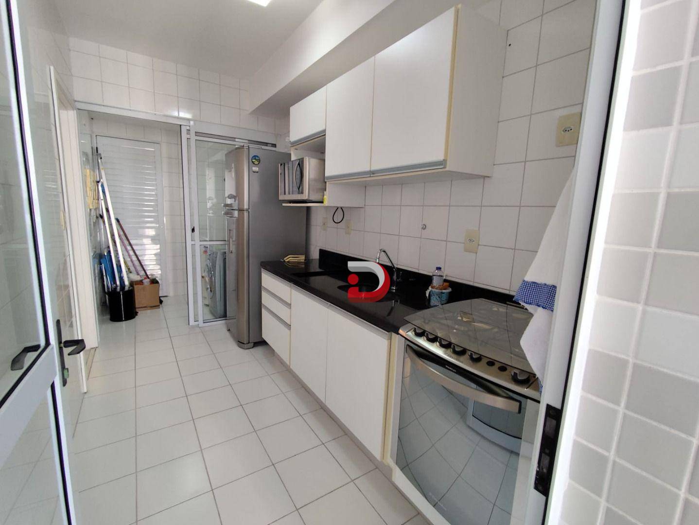 Apartamento à venda com 3 quartos, 126m² - Foto 7