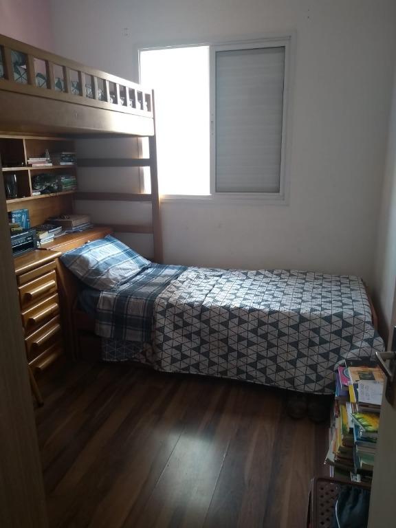 Apartamento à venda com 2 quartos, 55m² - Foto 11