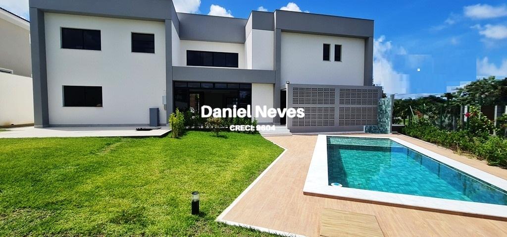 Casa de Condomínio à venda com 5 quartos, 600m² - Foto 2