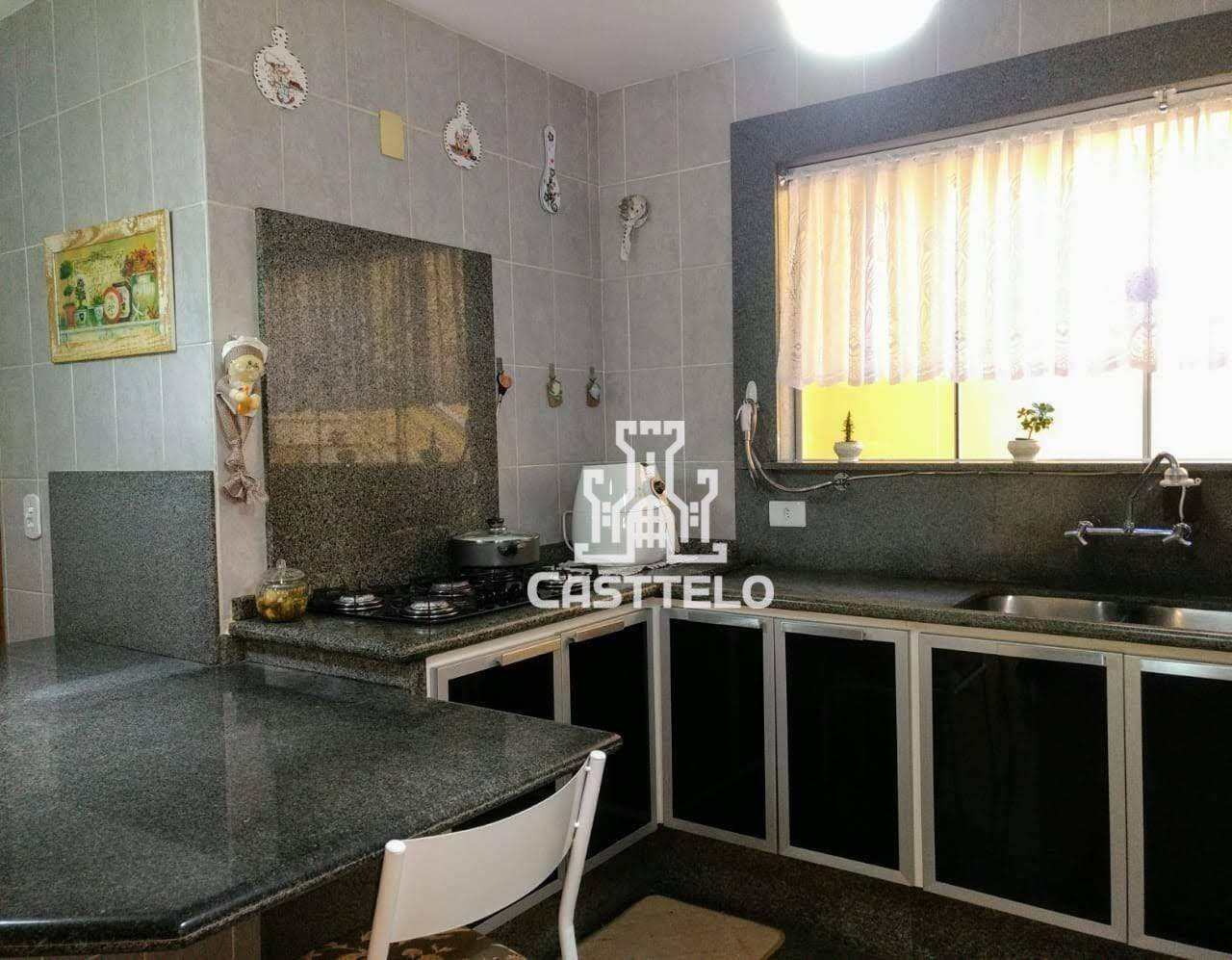 Sobrado à venda com 3 quartos, 278m² - Foto 12