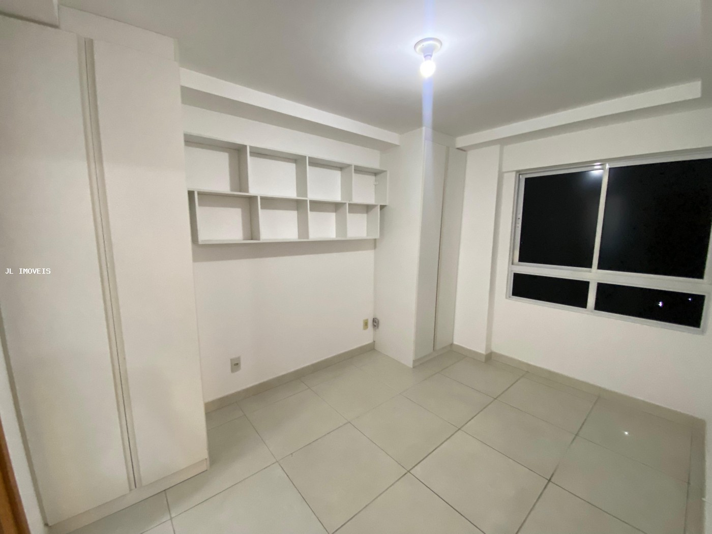 Apartamento para alugar com 3 quartos, 148m² - Foto 12