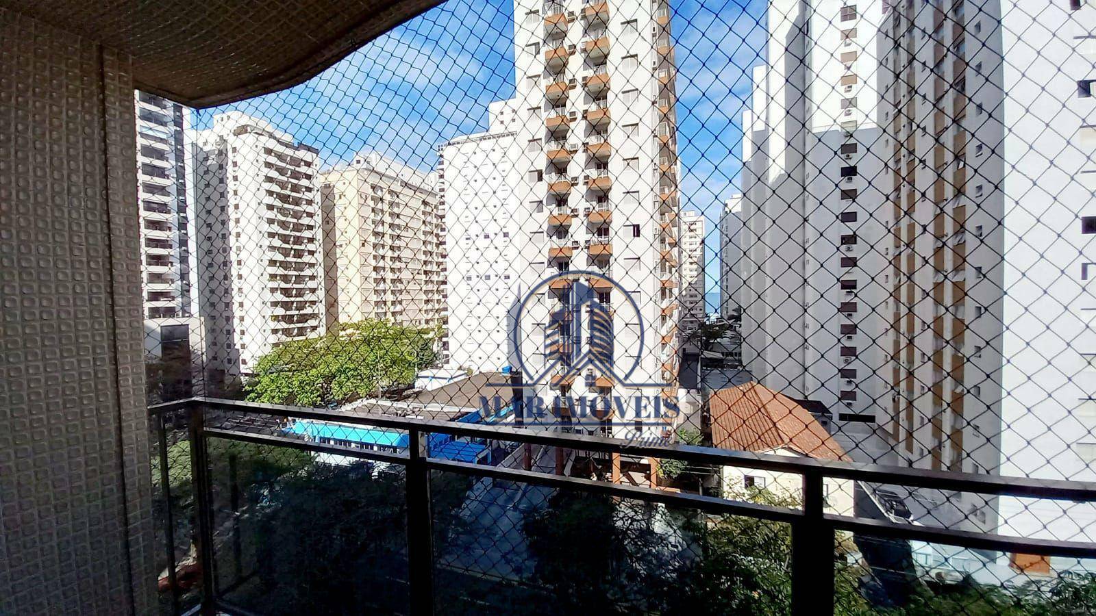 Apartamento à venda com 3 quartos, 130m² - Foto 2