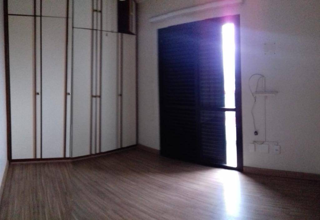 Apartamento à venda com 3 quartos, 147m² - Foto 26