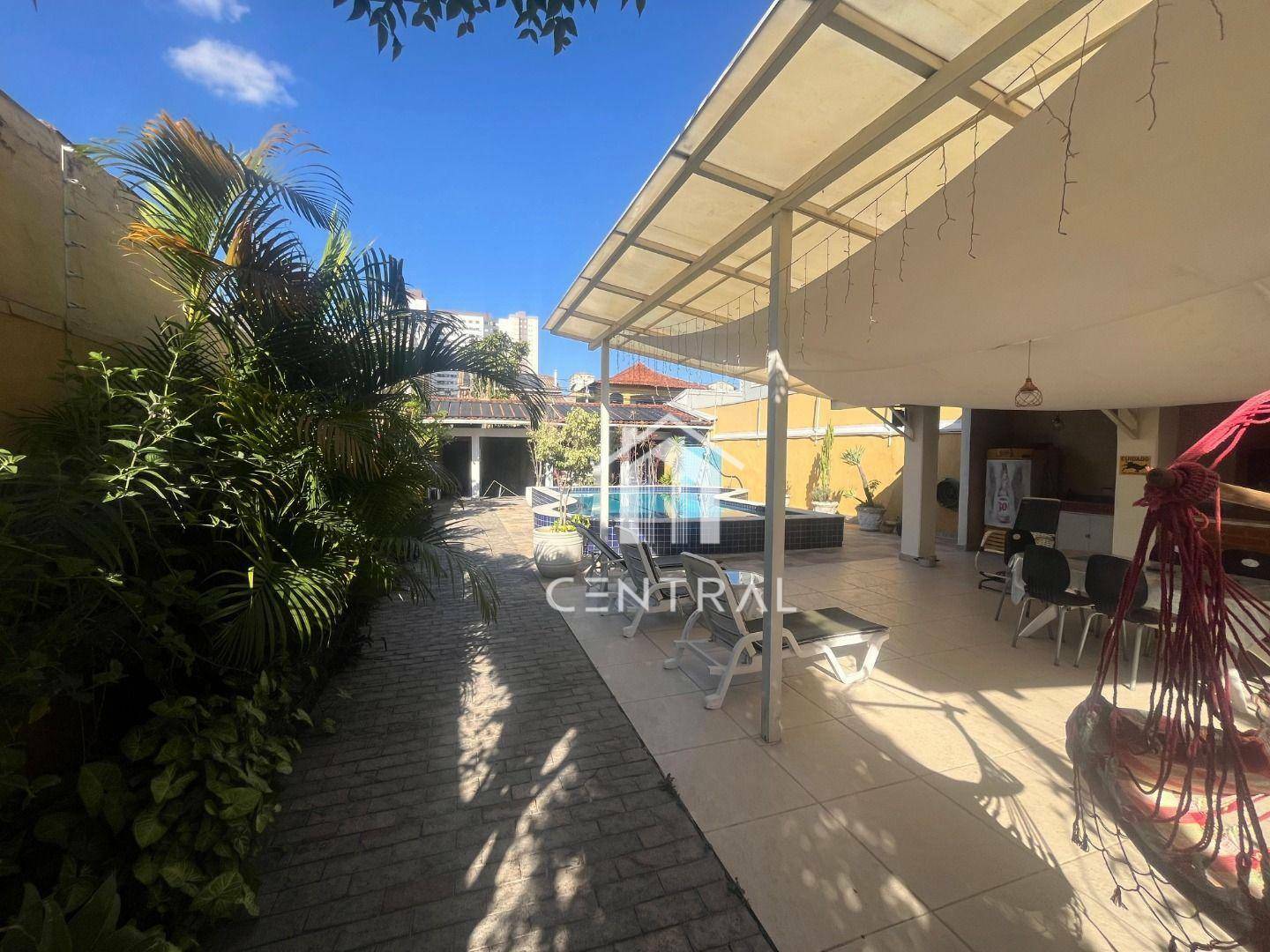 Casa, 5 quartos, 370 m² - Foto 4