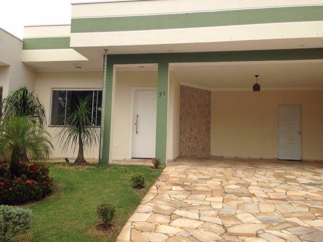 Casa de Condomínio à venda com 3 quartos, 300m² - Foto 1