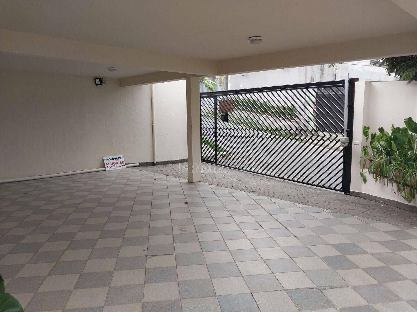 Casa de Condomínio para alugar com 3 quartos, 205m² - Foto 2