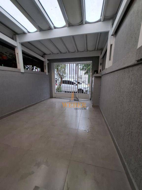 Sobrado à venda com 3 quartos, 110m² - Foto 2