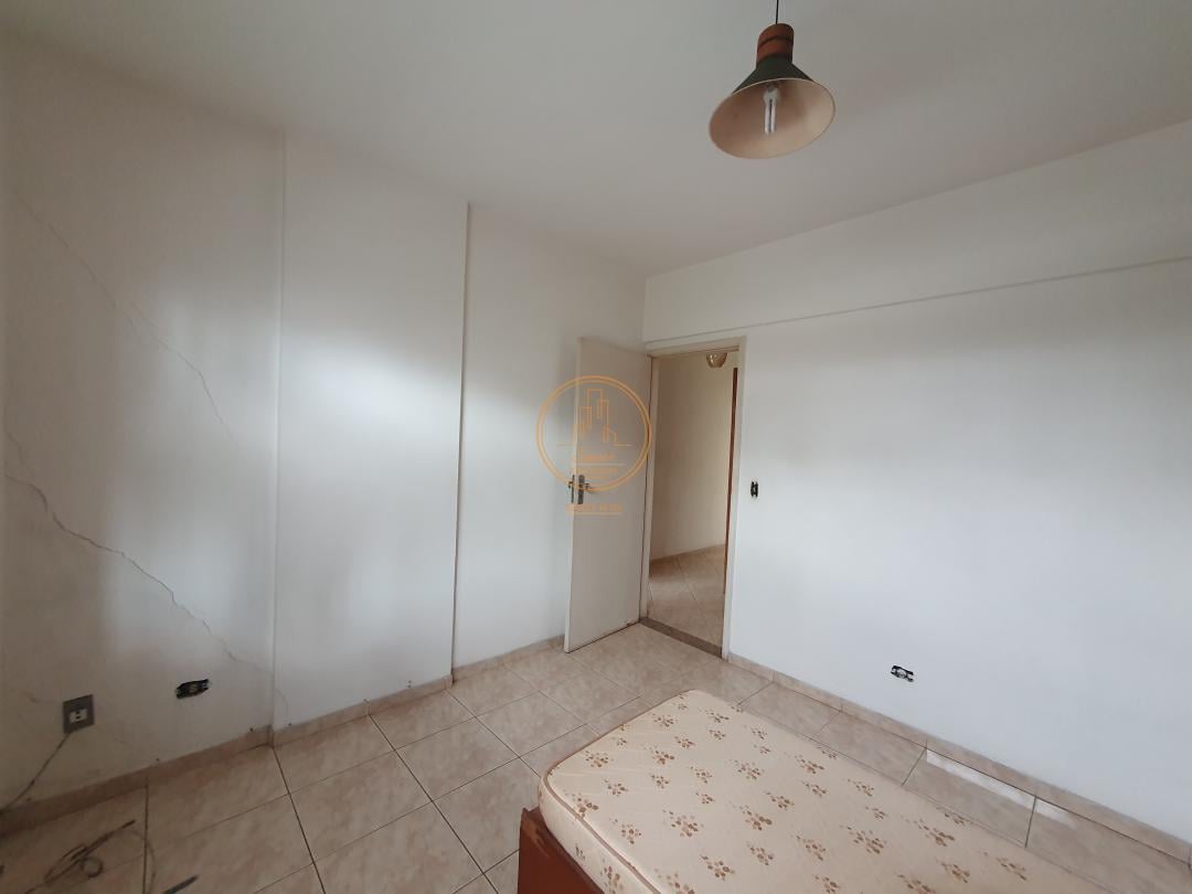 Apartamento à venda com 3 quartos, 146m² - Foto 13