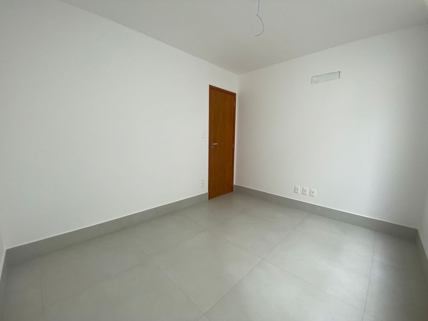 Apartamento à venda com 3 quartos, 94m² - Foto 17