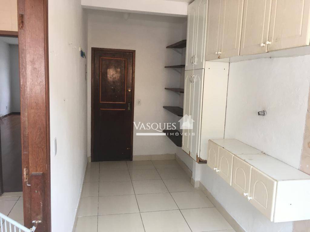 Apartamento à venda com 3 quartos, 90m² - Foto 12