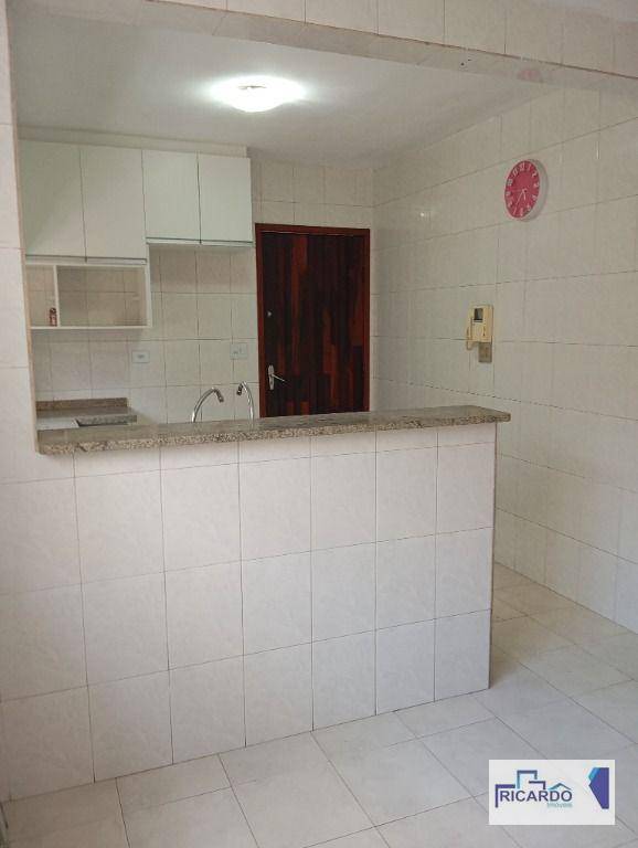 Sobrado para alugar com 3 quartos, 140m² - Foto 9