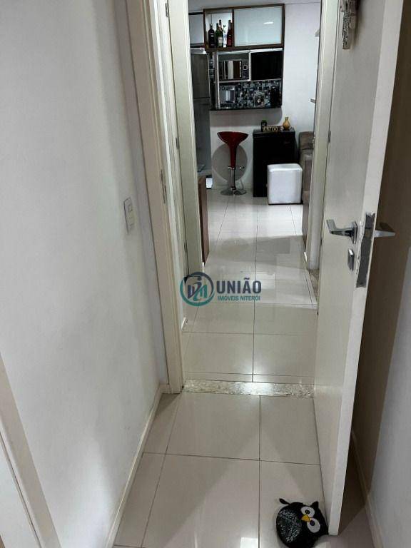 Apartamento à venda com 2 quartos, 61m² - Foto 19