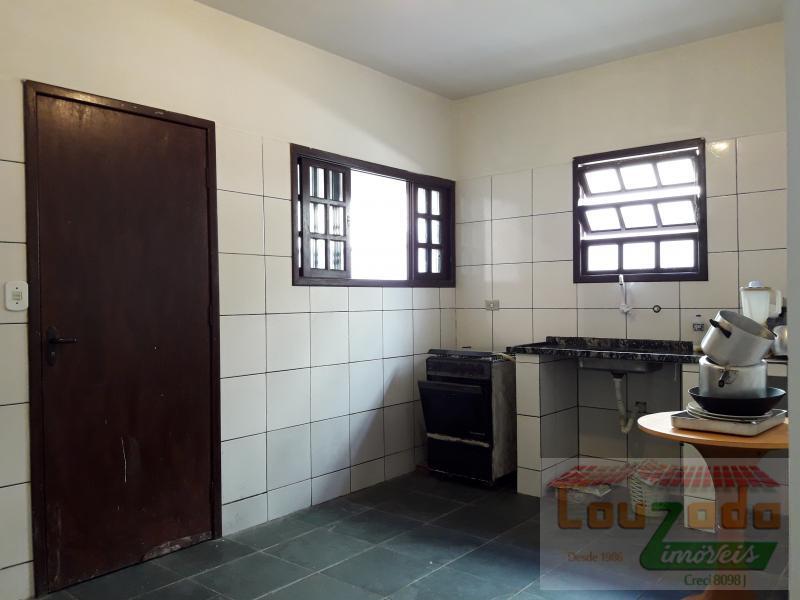 Casa à venda com 2 quartos, 144m² - Foto 17