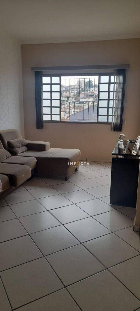 Casa à venda com 3 quartos, 165m² - Foto 2