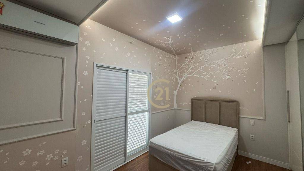 Casa de Condomínio à venda e aluguel com 3 quartos, 210m² - Foto 9