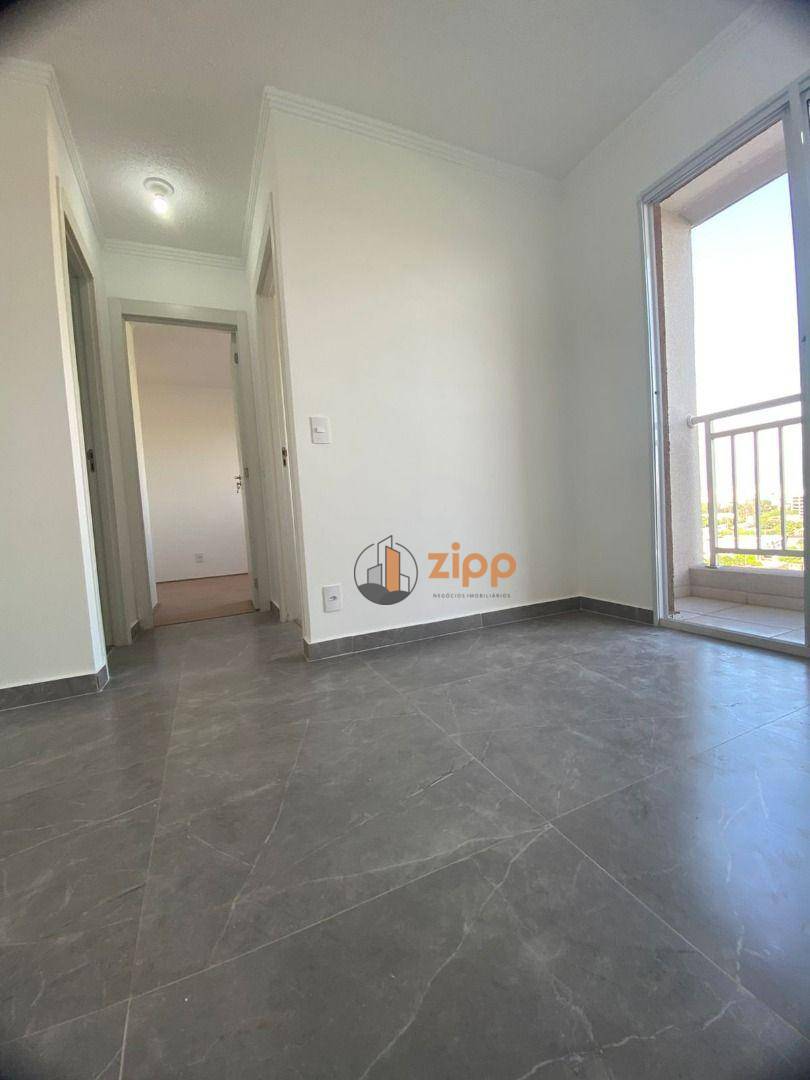 Apartamento para alugar com 2 quartos, 38m² - Foto 10