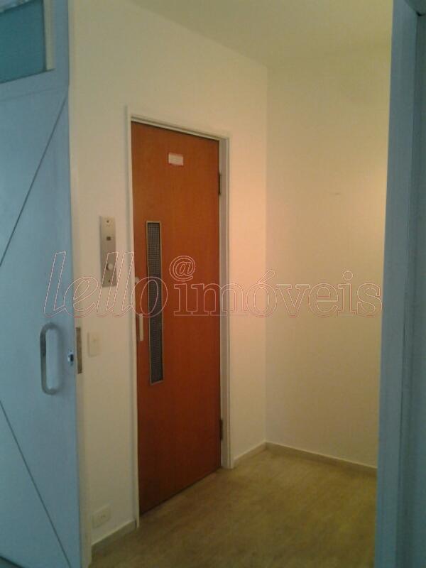 Apartamento para alugar com 3 quartos, 200m² - Foto 7