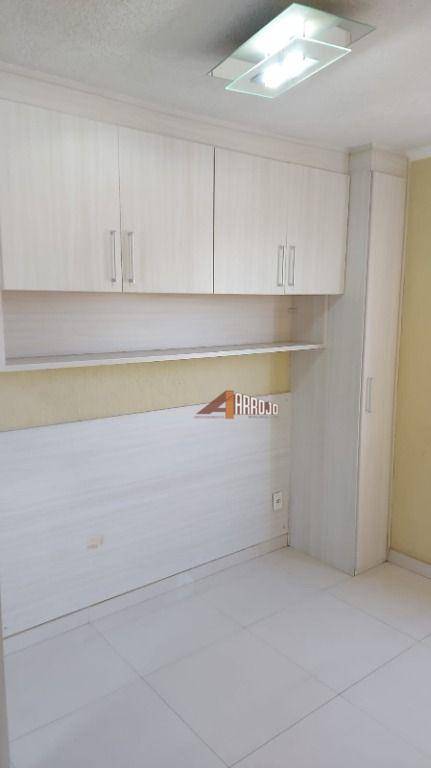 Apartamento à venda com 2 quartos, 48m² - Foto 9