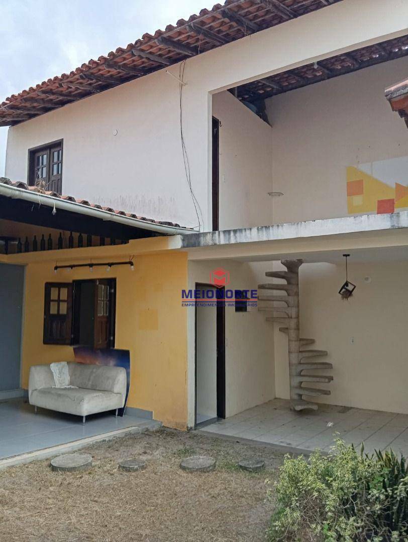 Casa à venda com 4 quartos, 210m² - Foto 7