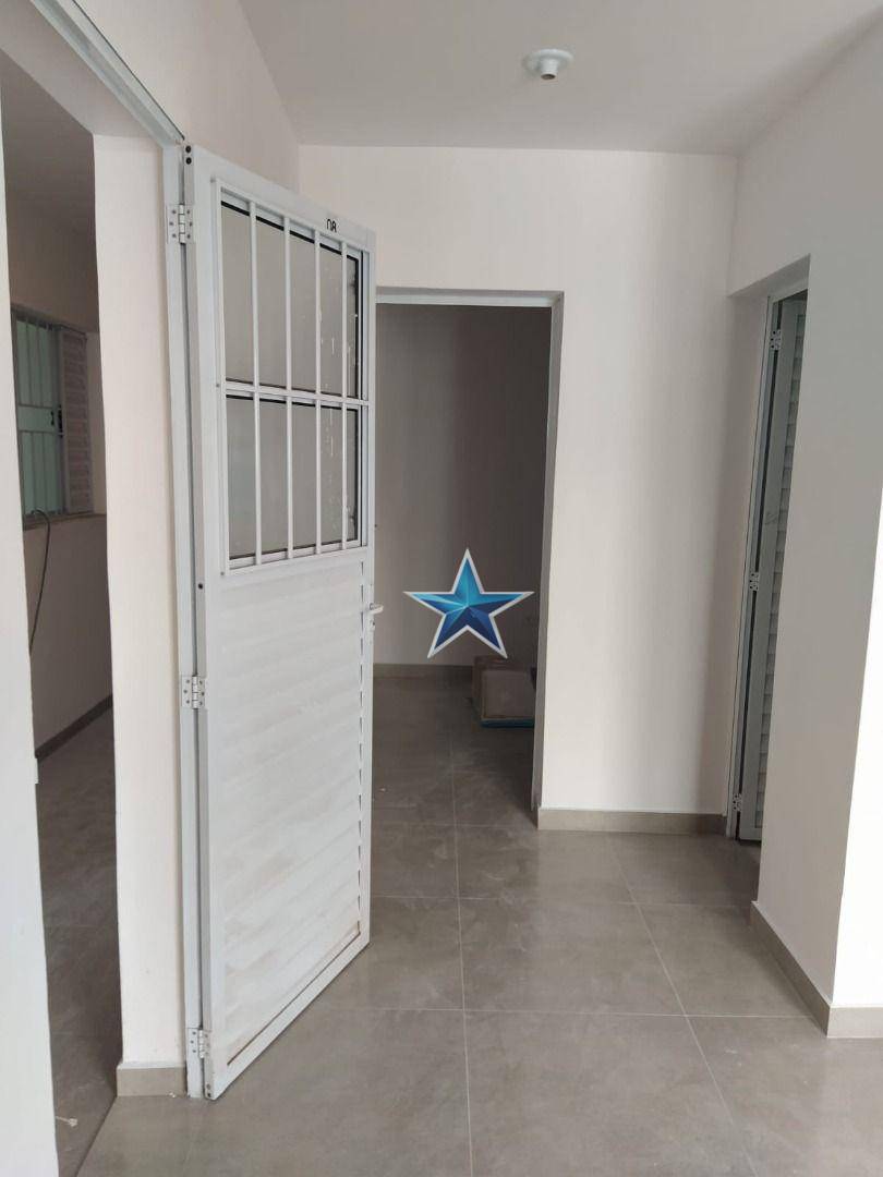 Apartamento para alugar com 1 quarto, 30m² - Foto 3