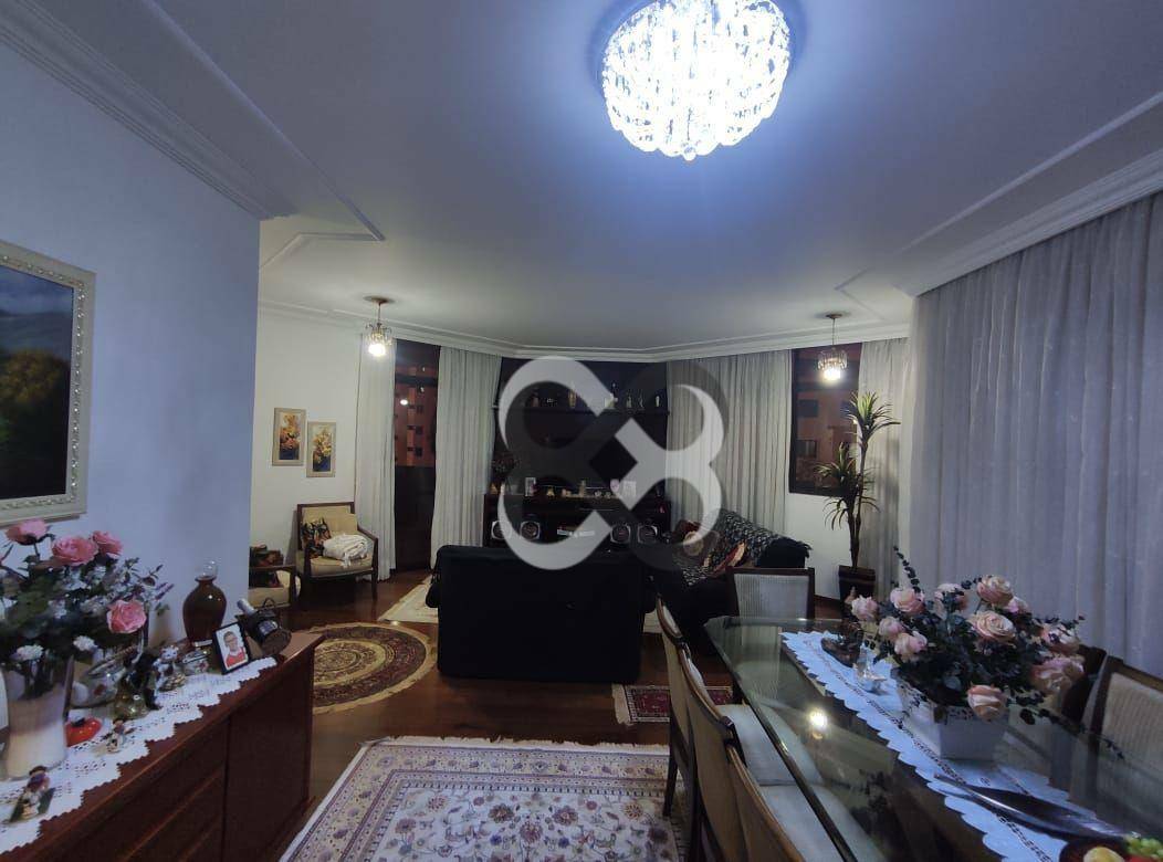 Apartamento à venda com 4 quartos, 193m² - Foto 2