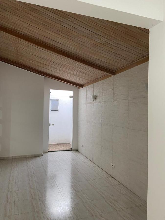 Casa à venda com 3 quartos, 250m² - Foto 11