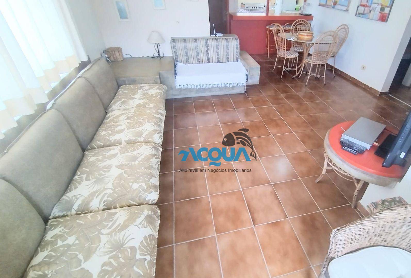 Apartamento à venda com 3 quartos, 115m² - Foto 1