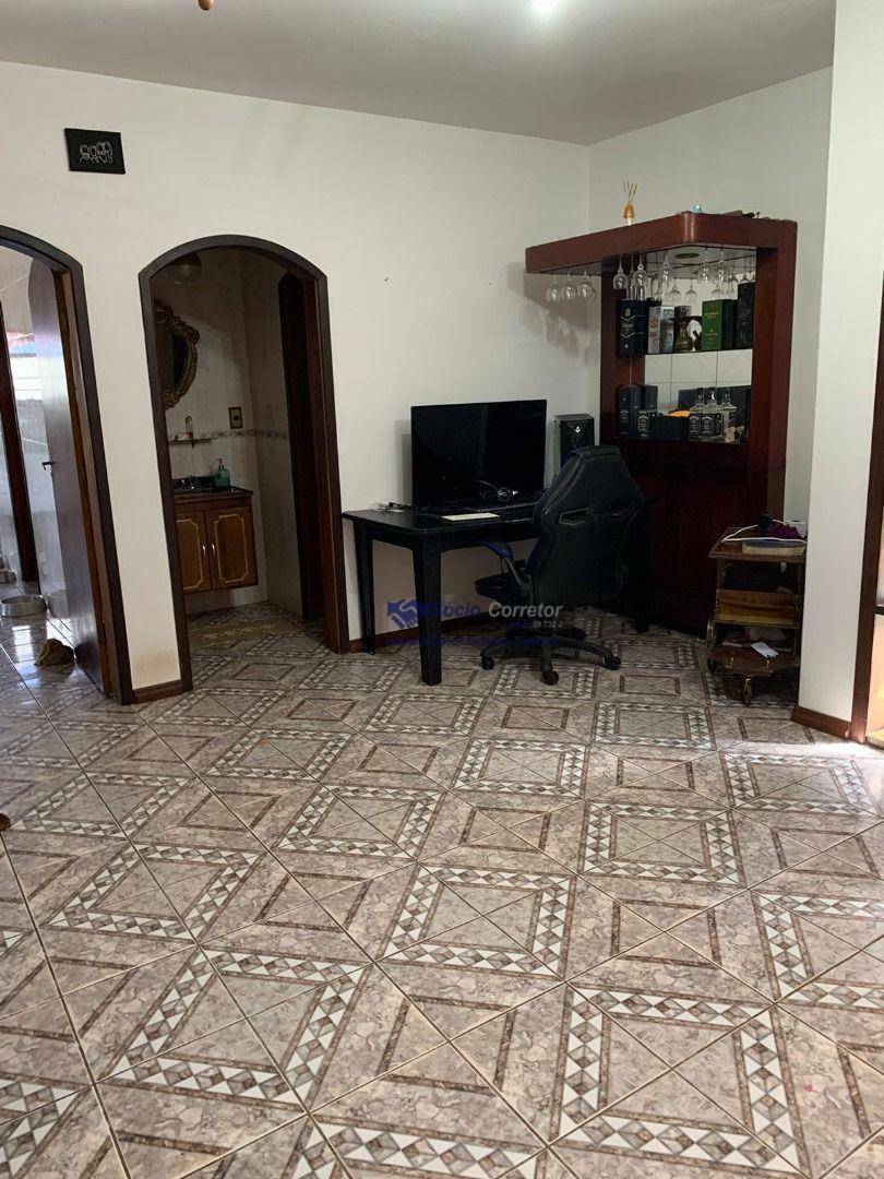 Casa de Condomínio à venda com 3 quartos, 320m² - Foto 5