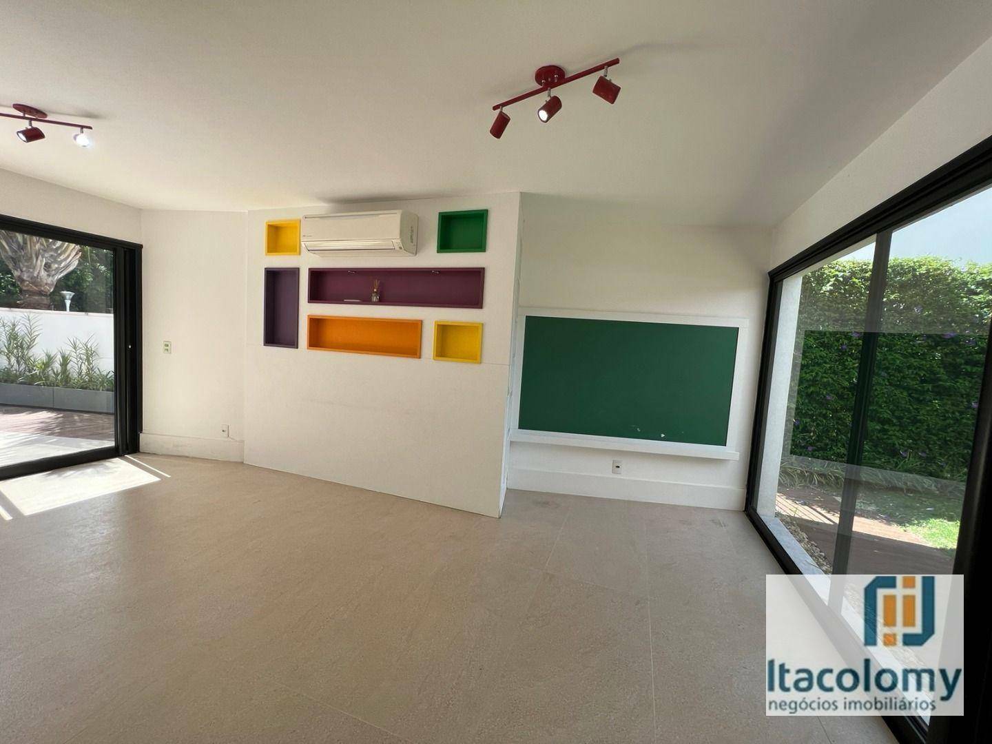 Casa de Condomínio à venda com 5 quartos, 730m² - Foto 27