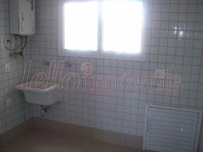 Apartamento à venda com 3 quartos, 208m² - Foto 15